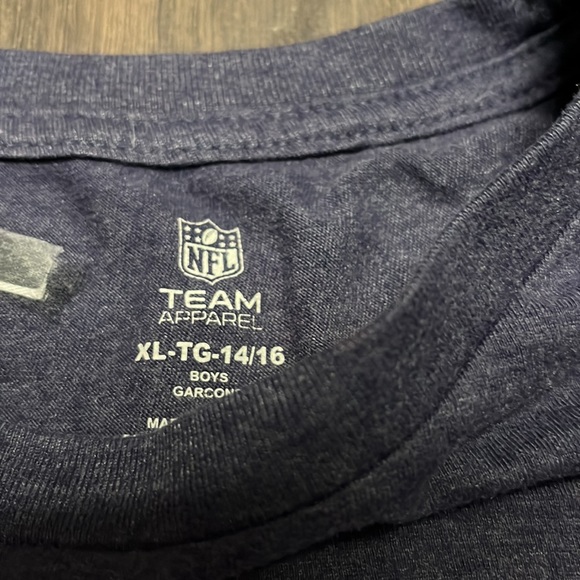 Youth XL (14/16)  Patriots T-shirt - perfect condition - Picture 2 of 2